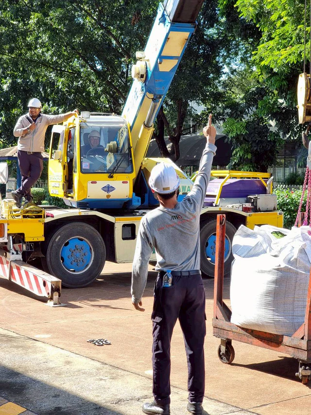 การอบรมจัดทำแผนการยกด้วยรถปั้นจั่นในโรงงานนวโลหะอุตสาหกรรม